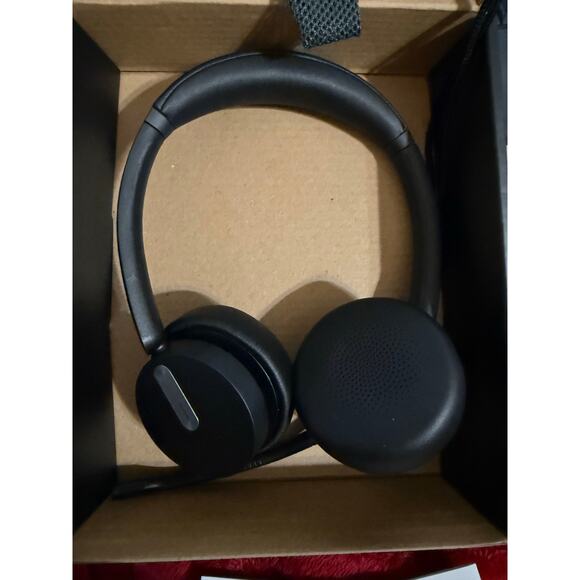 Yealink BH70 Dual Teams Bluetooth Headset with USB-A Dongle, 35hr battery - Picture 12 of 16